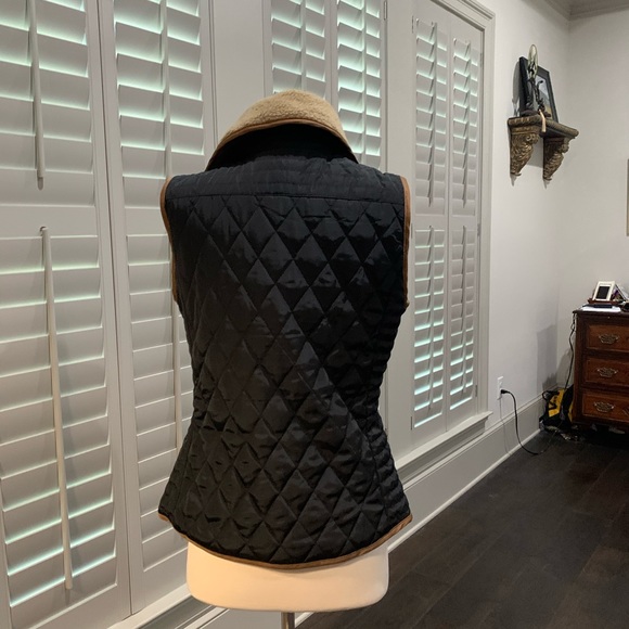 Urban Vest - Picture 3 of 4